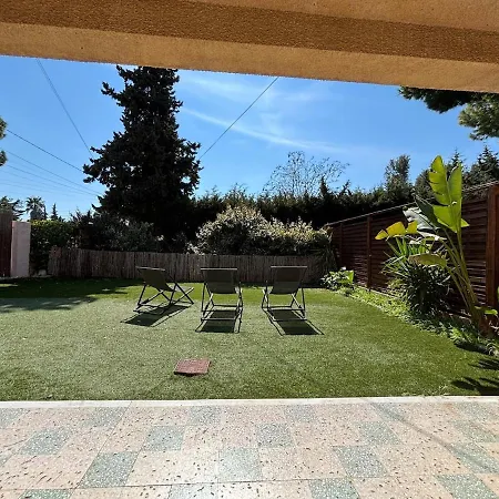 بيت للعطل Bas De & Jardin - Climatise - 10mn A Pied Plages & Parking - Les Bambous *