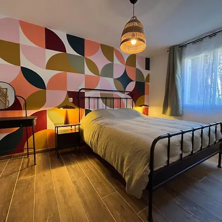 Bas De & Jardin - Climatise - 10mn A Pied Plages & Parking - Les Bambous