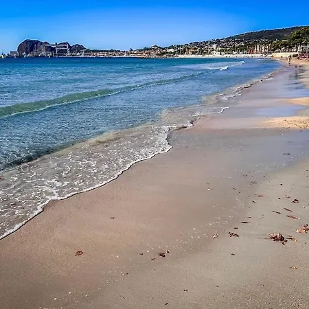 Bas De & Jardin - Climatise - 10mn A Pied Plages & Parking - Les Bambous Feriehus La Ciotat